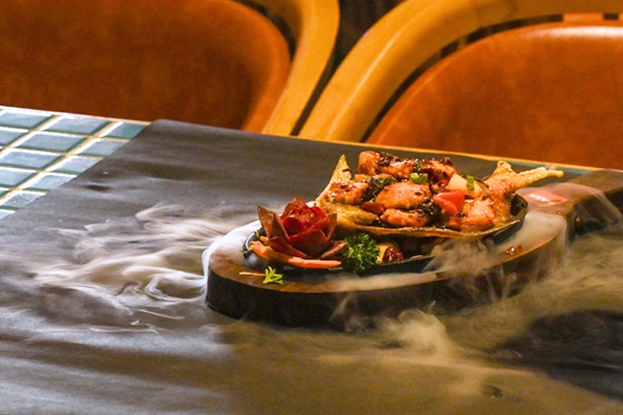 The Oriental Sizzler Festival is currently underway at Haka, City Centre 1, E-205, DC Block, Sector 1, Bidhannagar, Kolkata – 700064. Enjoy it until March 3! The estimated cost for two is around Rs 1,200 plus taxes