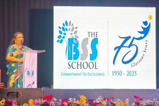 Vice Principal Sudeshna Bannerjee delivered the Vote of Thanks.