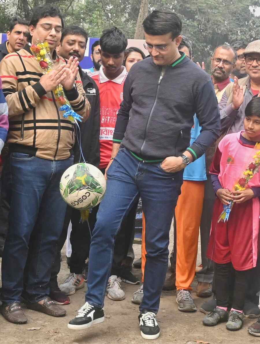 Former cricket and BCCI president Sourav Ganguly dribbling a football at Calcutta Sports Journalists Club on Maidan on Sunday  