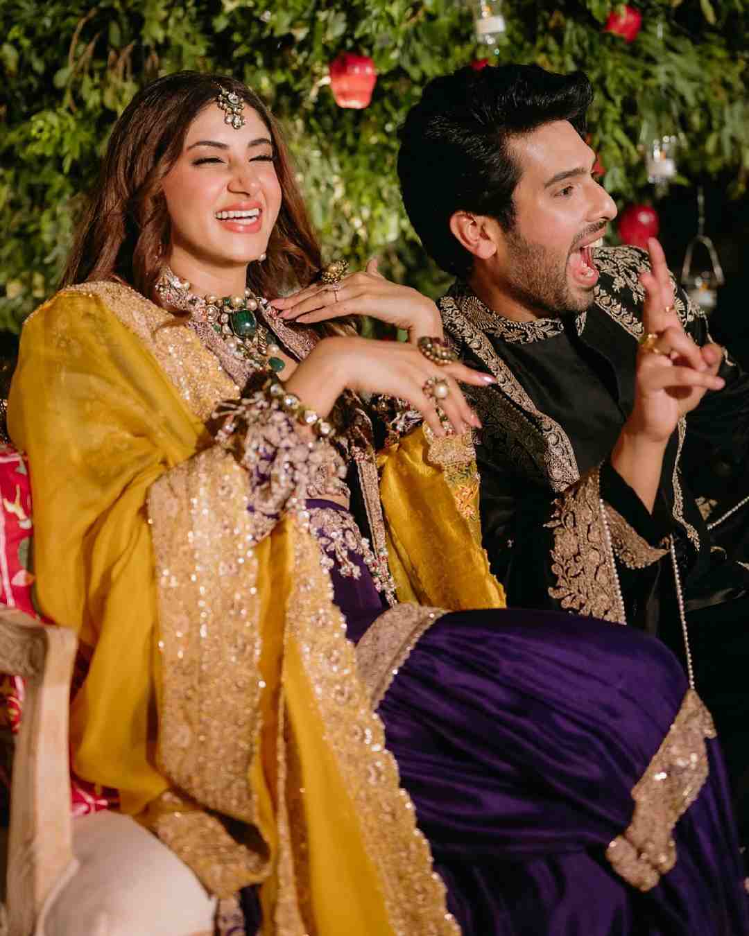 Singer-songwriter Armaan Malik and blogger Aashna Shroff reportedly began dating in 2017. They announced their engagement on August 28, 2023. 