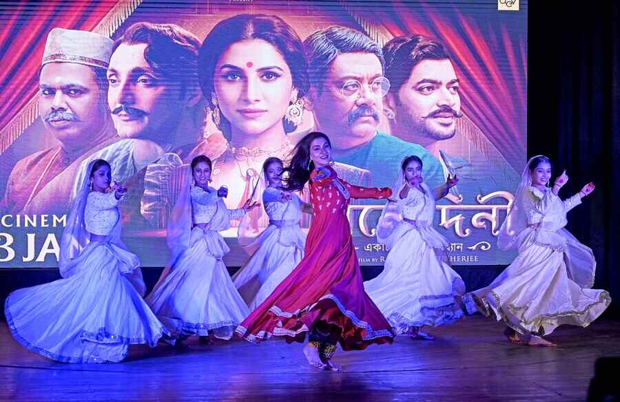 Actress Rukmini Maitra performs to the song ‘Kanha’ sung by Shreya Ghoshal from ‘Binodiini - Ekti Natir Upakhyan’ at Ahindra Mancha in Chetla on Wednesday. The film is directed by Ram Kamal Mukherjee