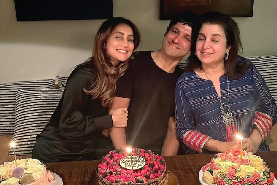 Farhan Akhtar, Anusha Dandekar, and Farah Khan came together to celebrate their birthdays on January 9