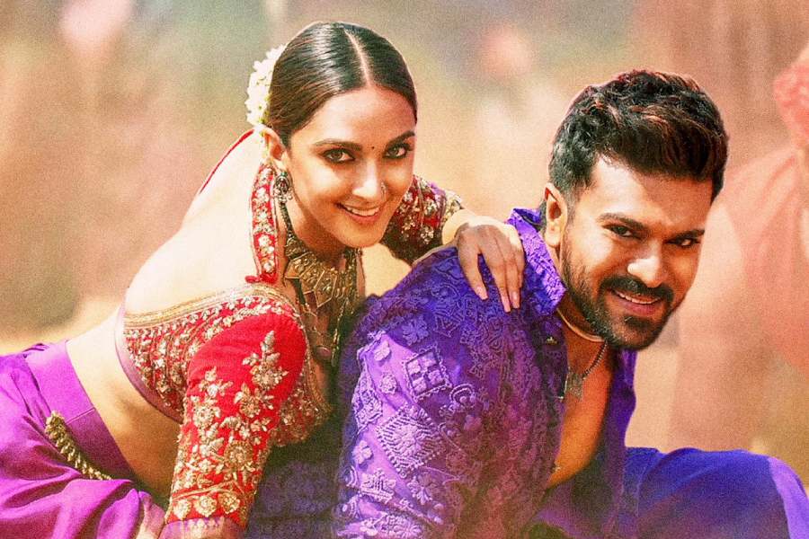 Ram Charan and Kiara Advani in Game Changer