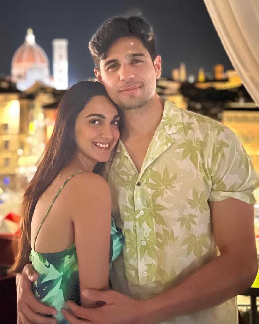 Kiara Advani and Sidharth Malhotra sported coordinated outfits adorned with leafy motifs.