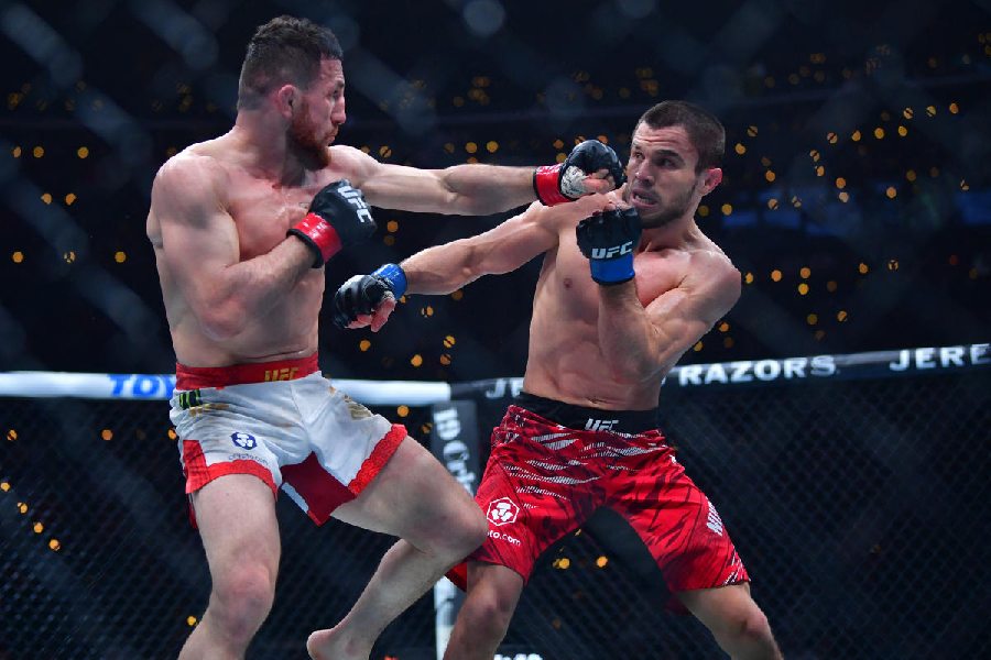 While Umar's ground game was not so successful, his striking was pretty accurate as he landed 113 strikes on Merab.