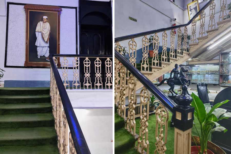 In May 1924, Calcutta mayor Chittaranjan Das appointed a 27-year-old Subhas Chandra Bose as chief executive officer of the Calcutta Corporation. The green carpeted staircase at the 5 SN Banerjee Road headquarters of the civic body stands testimony to the change in the way civic services were delivered with Das and Bose in the saddle. The corporation ventured into newer territories, such as opening schools for the poor and setting up a kitchen for the distribution of free milk among the poor. Bose was hardly in the post for five months when he was arrested by the British police on October 25. However, he continued to function as CEO of the Calcutta Corporation from Alipore Central Jail for the first few weeks after his imprisonment. On August 22, 1930, Bose was elected mayor of Calcutta while in jail. He was released the following month. But as with his stint as CEO, he could not serve his full term as mayor, either. On January 26, 1931, he was arrested, charged with rioting and sent to prison