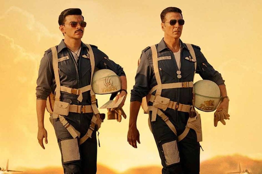 Veer Pahariya and Akshay Kumar in 'Sky Force'