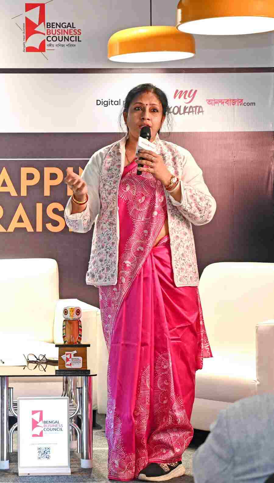 Manoshi Roy Chowdhury also threw light on ASMI Business School’s objective to offer good management classes. ‘ASMI was a dream project. Techno India Group is known for its engineering branches, and non-engineering branches but somewhere that cherry on the cake was missing and it was a dream to set up a management school’