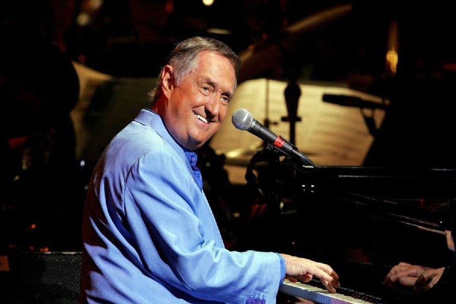 File picture of Neil Sedaka at the Sydney Opera House in 2008