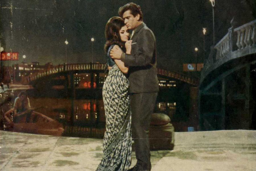 A still from 'An Evening in Paris'