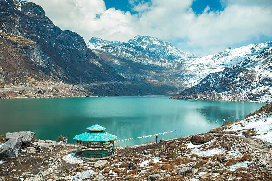 Representational image