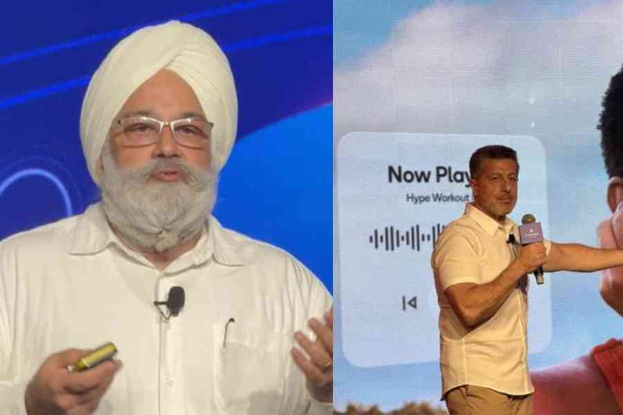 Savi Soin, senior vice-president and president, Qualcomm India. Alex Katouzian, group general manager, mobile, compute and XR (MCX), Qualcomm Technologies