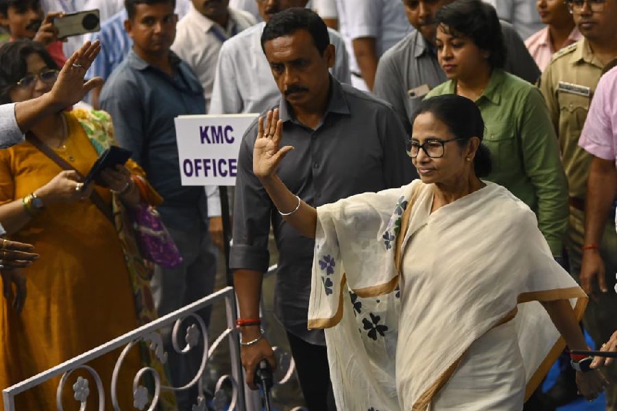 CM Mamata Banerjee at the meeting at Netaji Indoor Stadium on Thursday