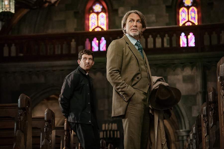 A still from \\\'Wake Up Dead Man: A Knives Out Mystery\\\'