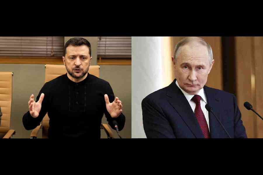 Volodymyr Zelensky and Vladimir Putin.