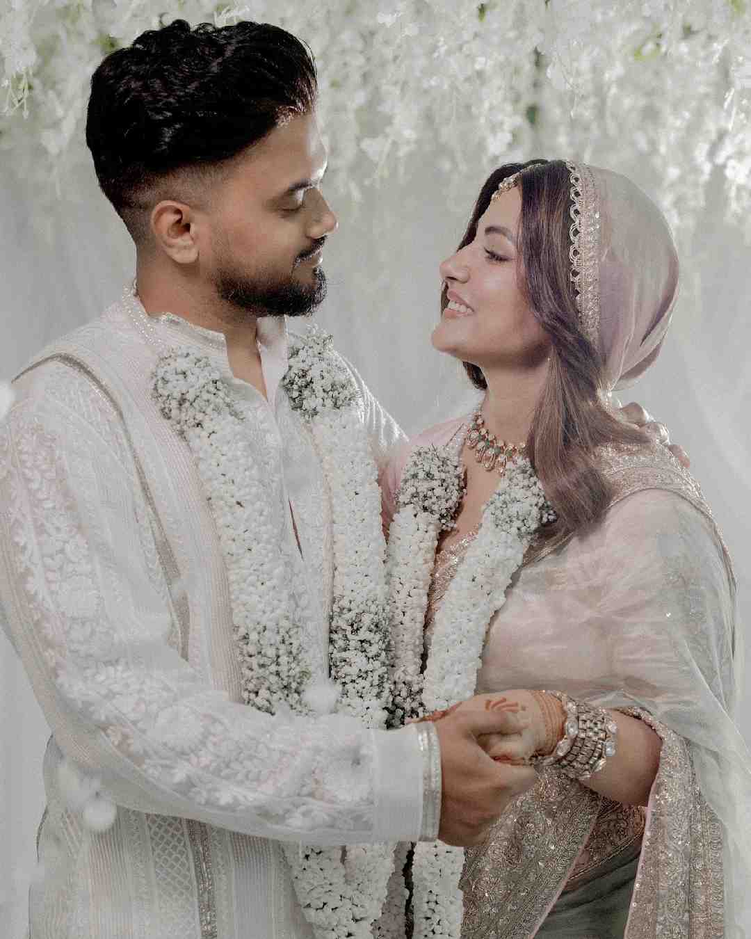 Actress Hina Khan on Wednesday tied the knot with Star Plus show Yeh Rishta Kya Kehlata Hai supervising producer Rocky Jaiswal, her long-time boyfriend, after a long battle with breast cancer. 