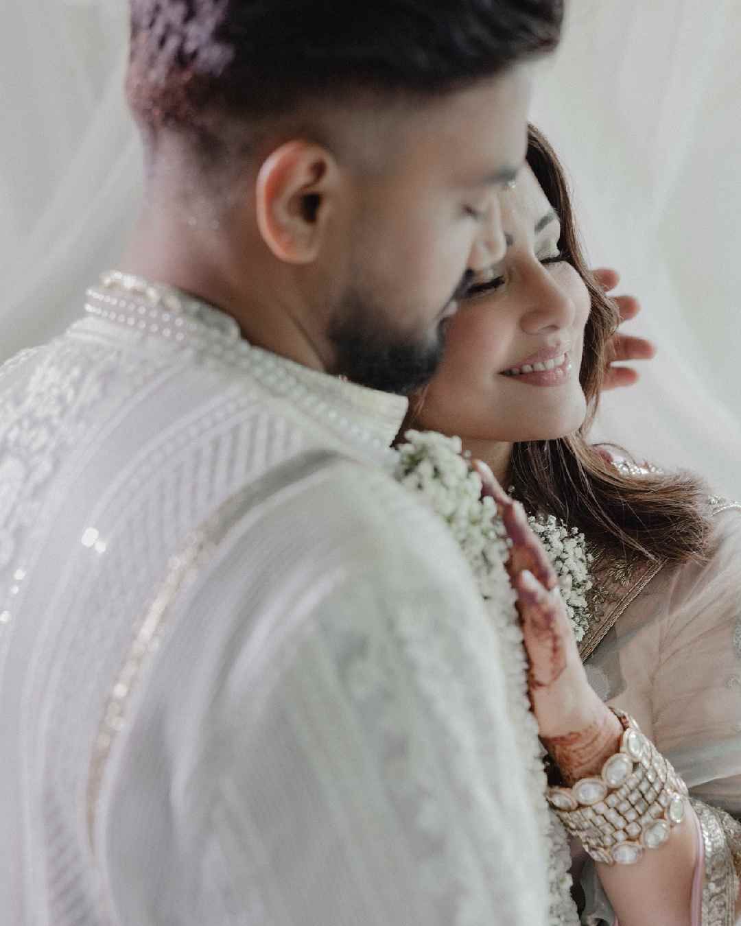 Actress Hina Khan on Wednesday tied the knot with Star Plus show Yeh Rishta Kya Kehlata Hai supervising producer Rocky Jaiswal, her long-time boyfriend, after a long battle with breast cancer. 