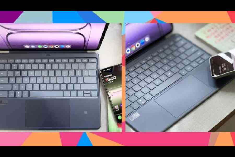 The NFC chip built into the palm rest of the keyboard enables easy file transfers between your phone and tablet