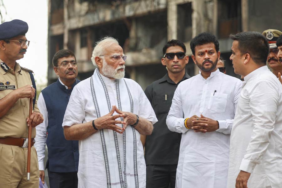 PM Modi Inspects Ahmedabad Plane Crash Site