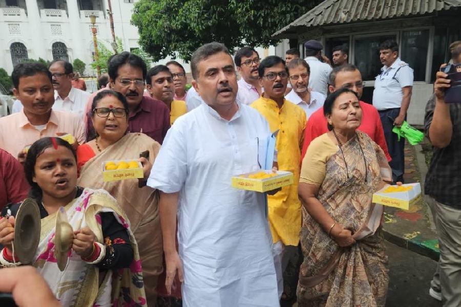 BJP Targets OBC Voters After Court Stay on Bengal Quota