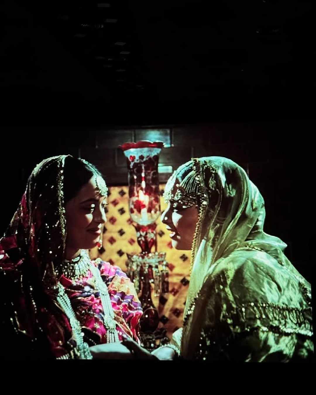 Rekha’s performance in Umrao Jaan won her a National Film Award. 