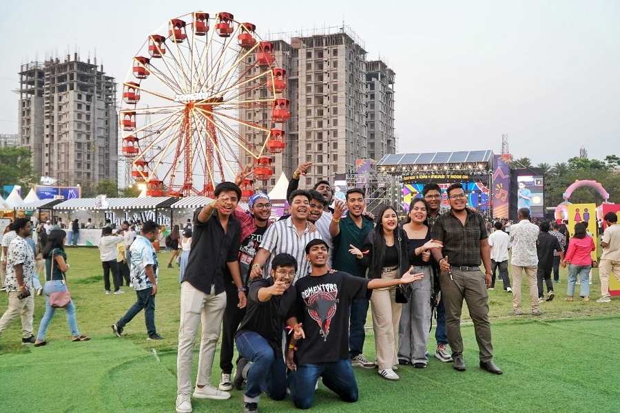 The final day of RuPay Zomaland by Zomato at Aquatica had Kolkatans in a carnival mood with food, music, games and stand-up comedy