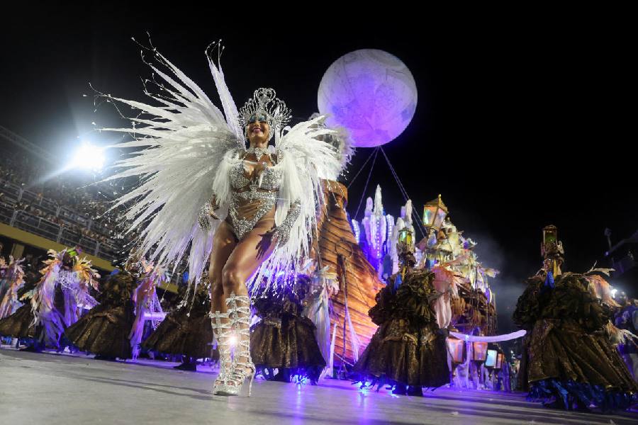 Revellers from Portela samba school perform at the Sambadrome during Carnival in Rio de Janeiro, Brazil March 5, 2025.