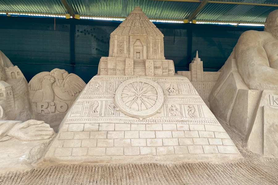 The Konark Temple is re-created skillfully with intricate details