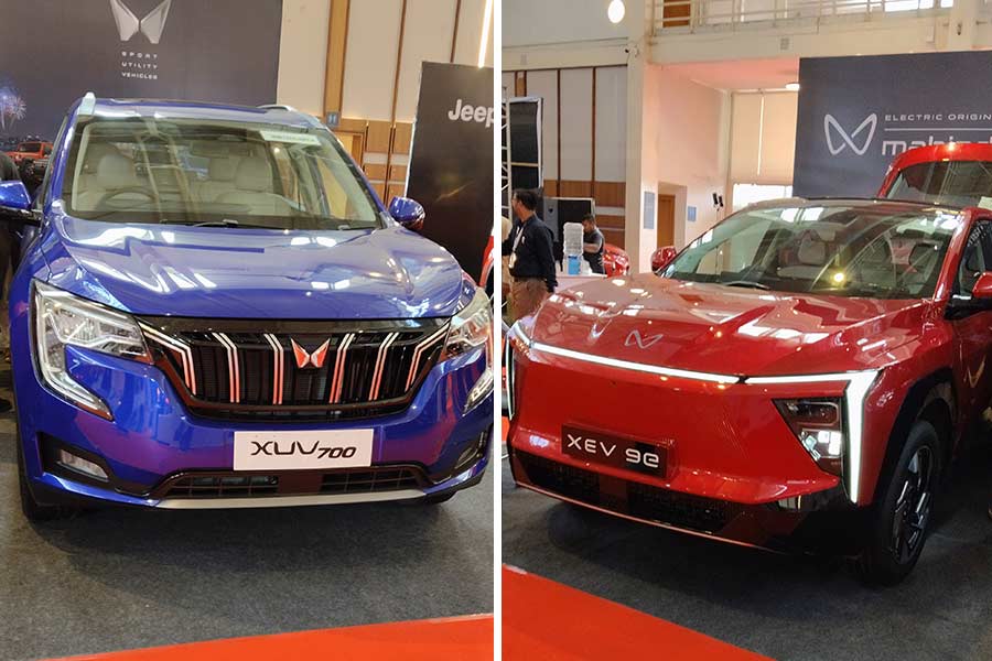Mahindra showcased the XUV 700, one of their best-selling cars and their latest electric car, the Mahindra XEV 9e, which was launched less than a month ago