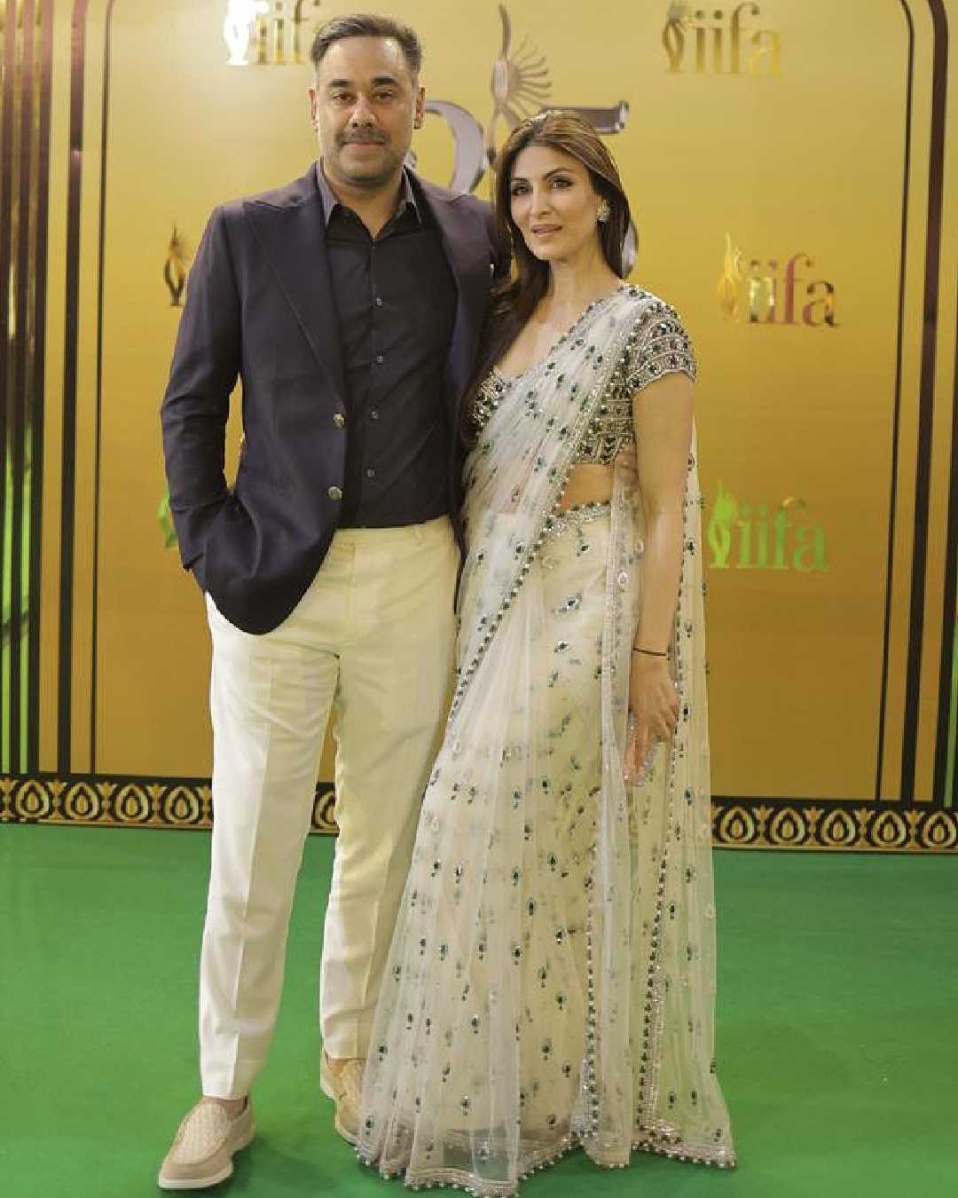 Riddhima Kapoor Sahni stole glances in a white sari draped over an embroidered blouse. She attended the event with her husband, Bharat Sahni. 