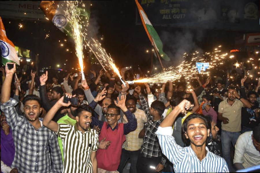 Meerut cricket fans take to the streets as Team India make history in Dubai