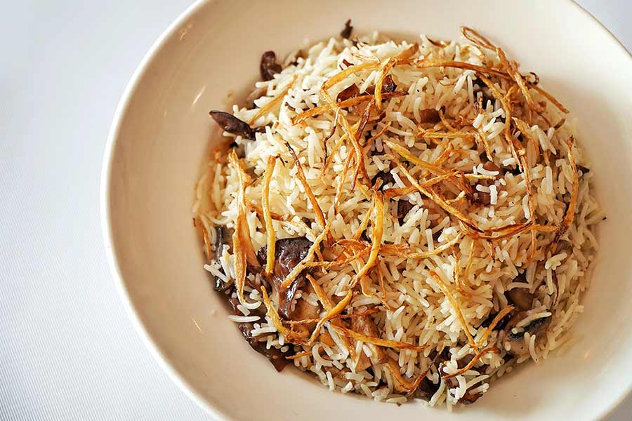 For the mains, there was a Mushroom Fried Rice topped with fried ginger. The combination of ginger and mushroom added a subtle flavour to the rice.