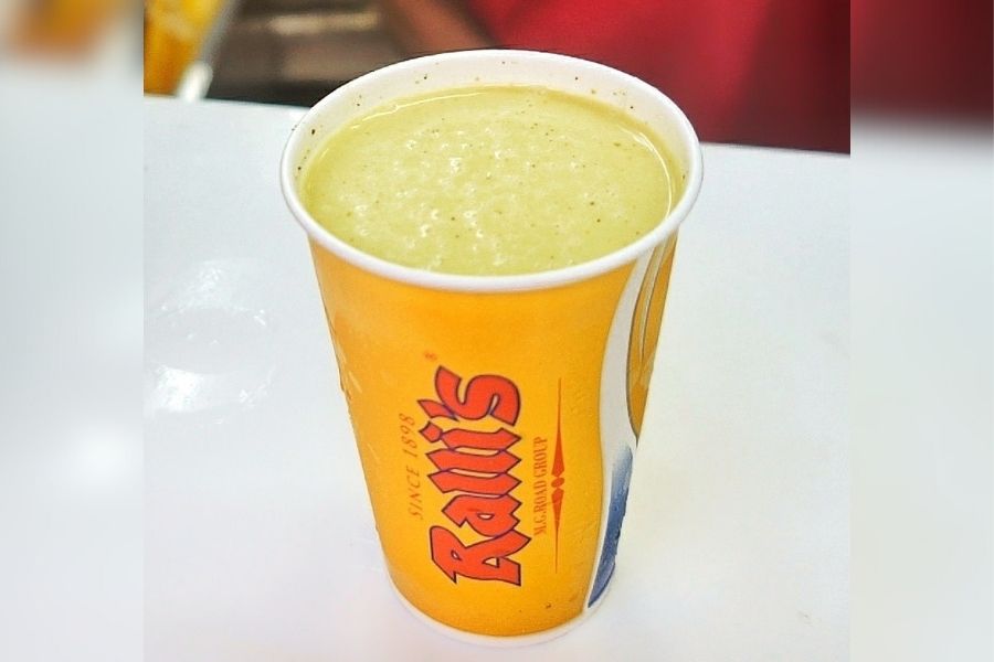 Although Holi is gone, it is not too late to enjoy a glass of Thandai, since it is available all-year round. Flavourful and rich, this almost feels like a sweet dish in a glass