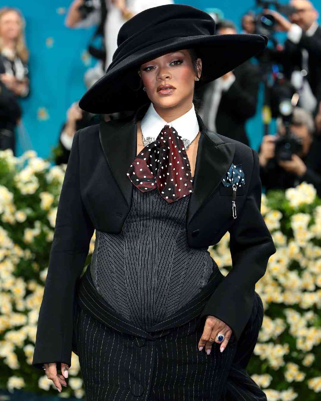 Singer-entrepreneur Rihanna was the last to arrive at the Metropolitan Museum of Art.