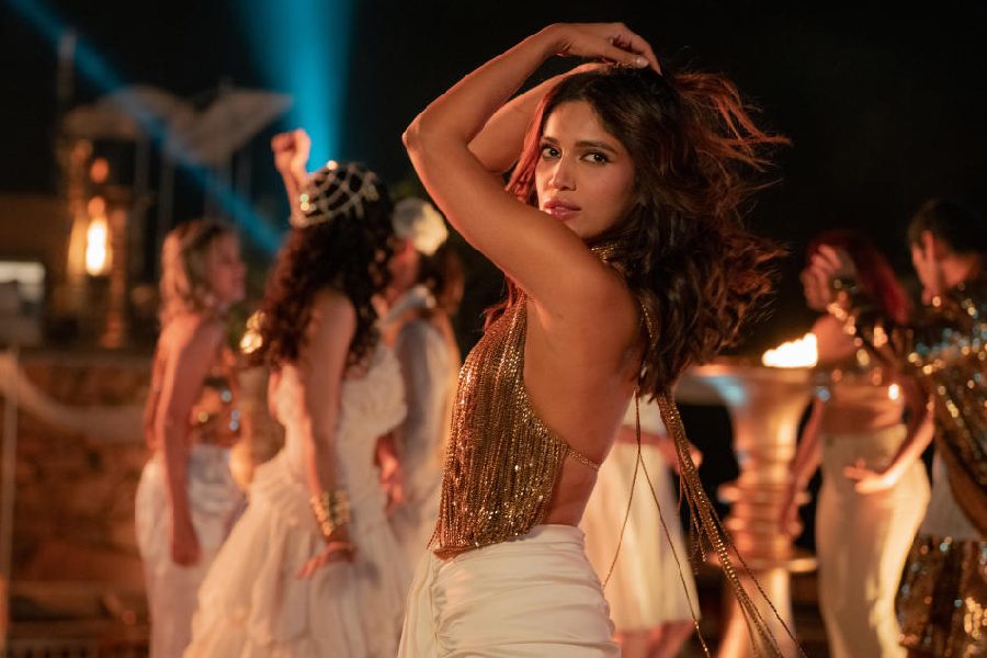 Bhumi Pednekar as Sophia Shekhar