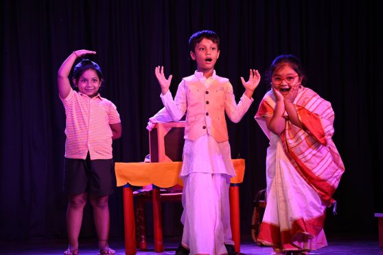 A poignant enactment of ‘Chhoto Boro’ mesmerised the audience.