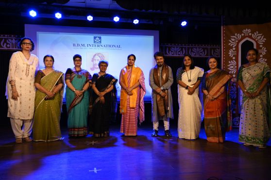 Felicitation of the Chief Guest and Guest of Honour by the heads of the institution.