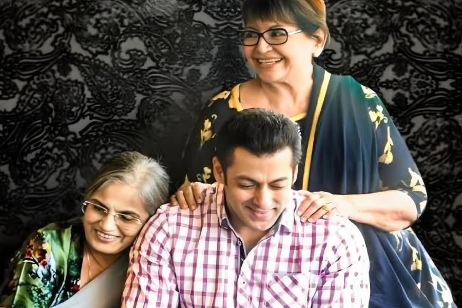 Mother\\\'s Day 2025
