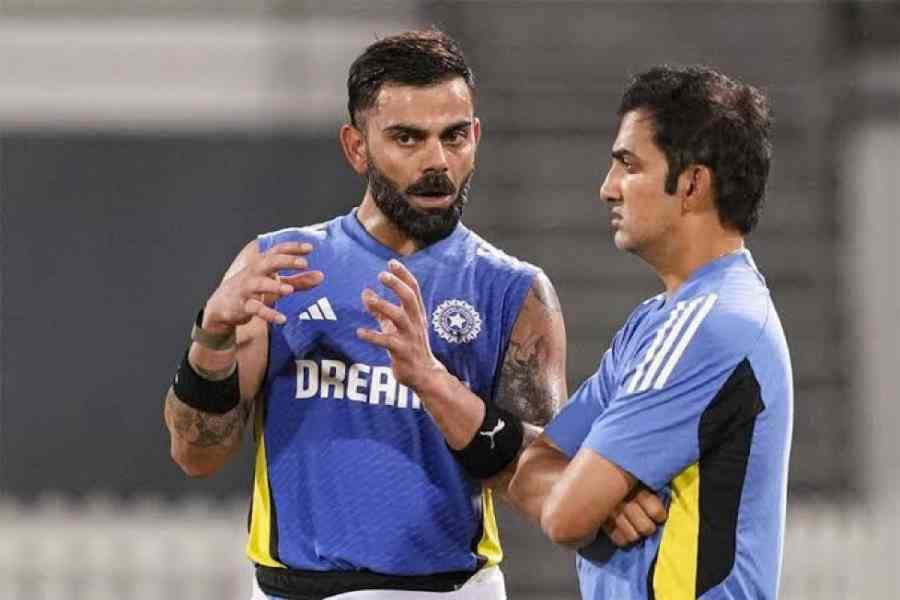 Virat Kohli with head coach Gautam Gambhir.