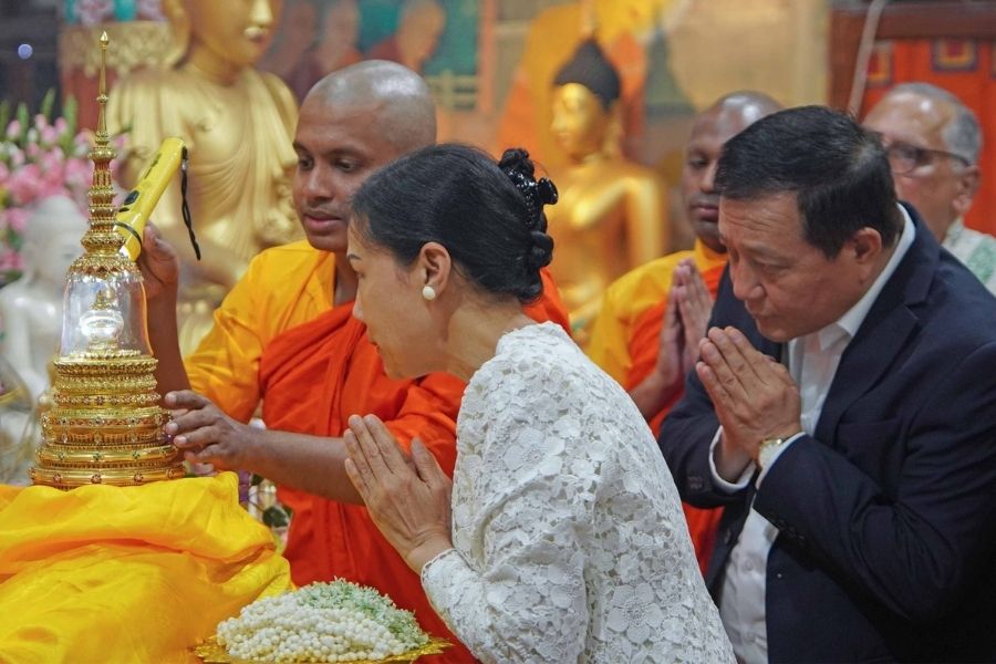 (Left) Thai Consul General Siriporn Tantipanyathep and (right) Bhutanese Consul General Tashi Pensore were present on the occasion