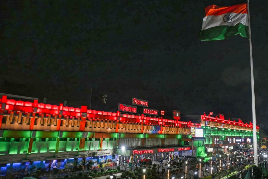 Sealdah railway station was also a visual spectacle, bathed in saffron, white and green 