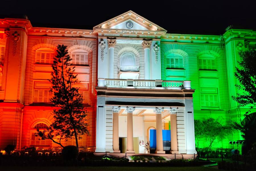 The facade of the Birla Industrial & Technological Museum in Ballygunge, a leading science museum built in 1959, glittered in the vibrant shades of the Tricolour. BITM is the first science museum in the country and a unit of the National Council of Science Museums