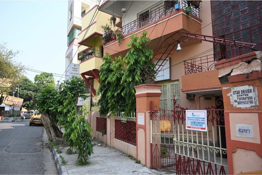 Majumdar’s Kolkata residence at Lake Gardens 
