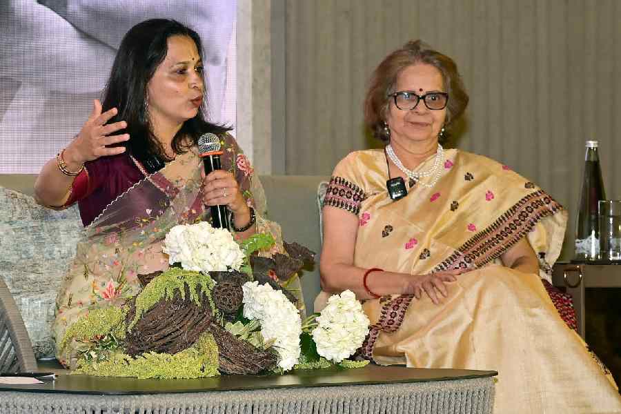 LSG event with Rekha Diwekar and Rujuta Diwekar