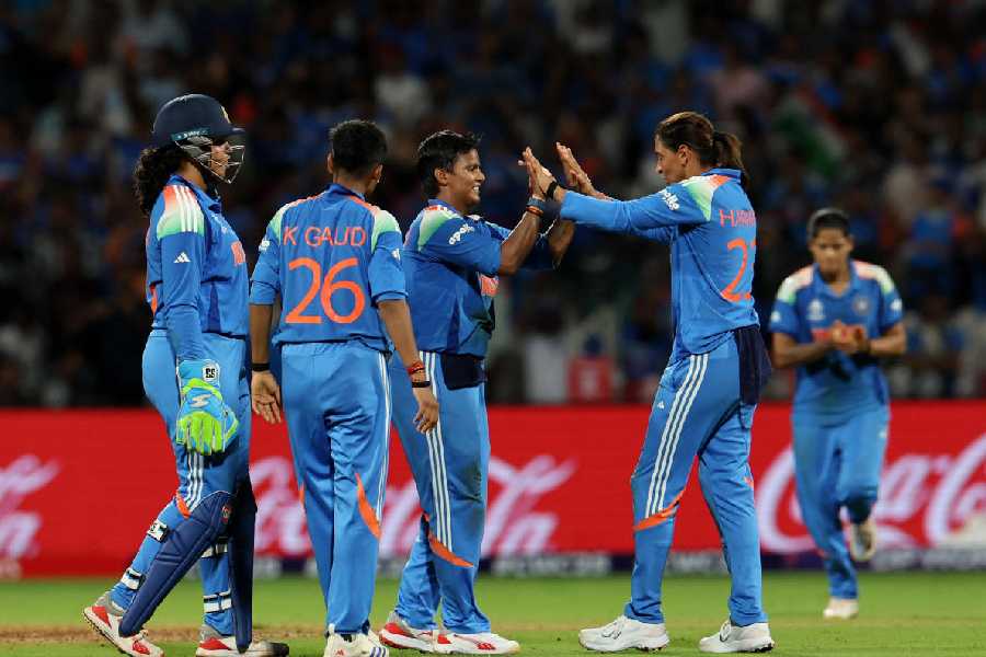 India's Deepti Sharma celebrates after taking the wicket of South Africa's Annerie Dercksen