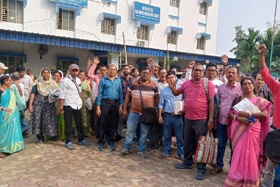 Booth-level officers (BLOs) demonstrate at the Old Malda block in Malda district on Monday.