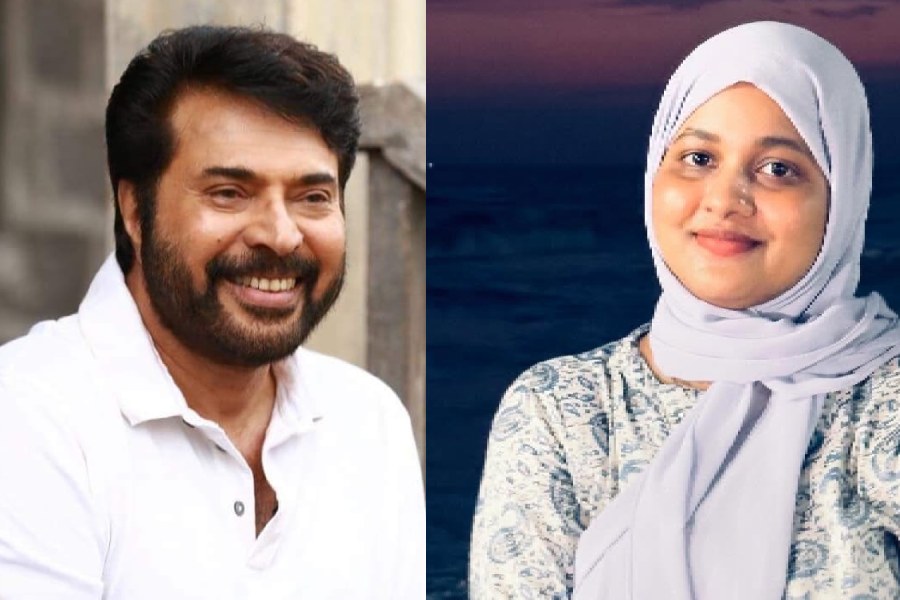(left to right) Mammootty, Shamla Hamza