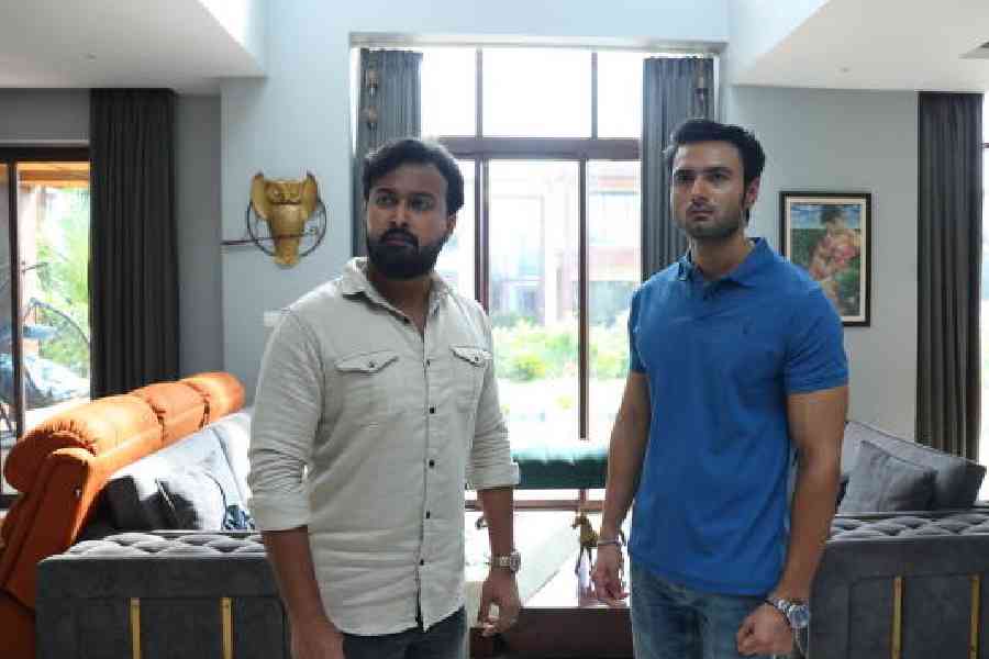 Sabyasachi Chowdhury and Sean Banerjee