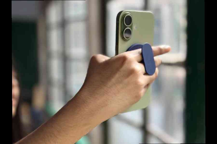 Stack Phone Grip and Stand