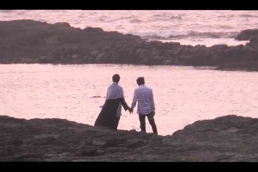 A moment from You In This City, This City Inside You